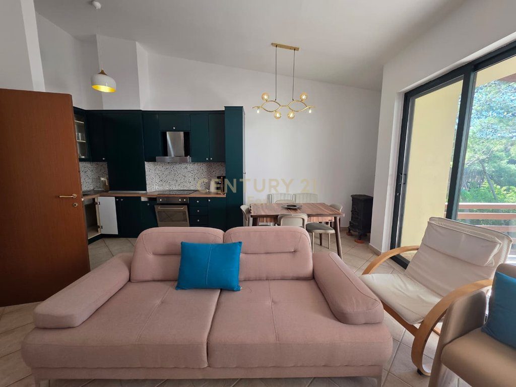 Jepet Apartament 2+1 Me Qira tek Laguna Blu ne Qerret! 3