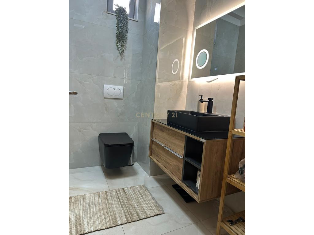 Apartament 2+1 Me Qira në Vollga, Durrës ! 3