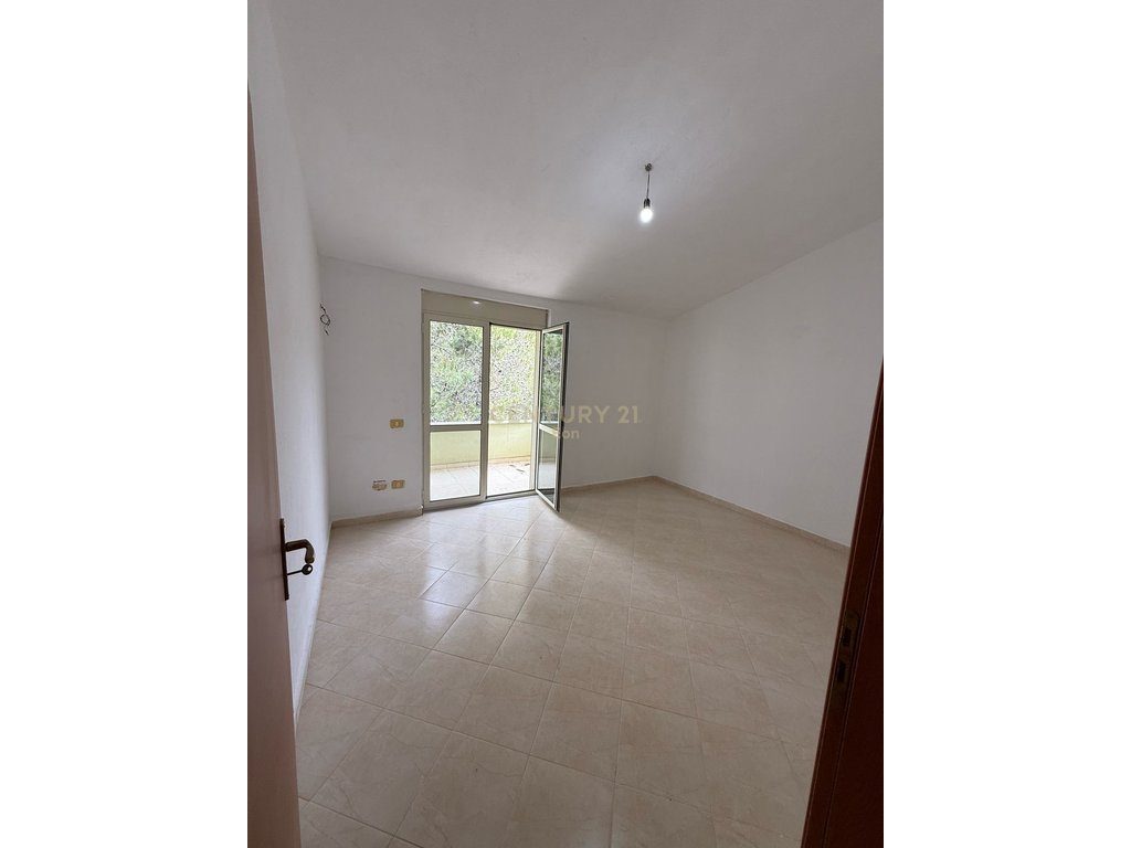 SHITET APARTAMENT 1+1 NE REZIDENCEN ' DIELL' 4