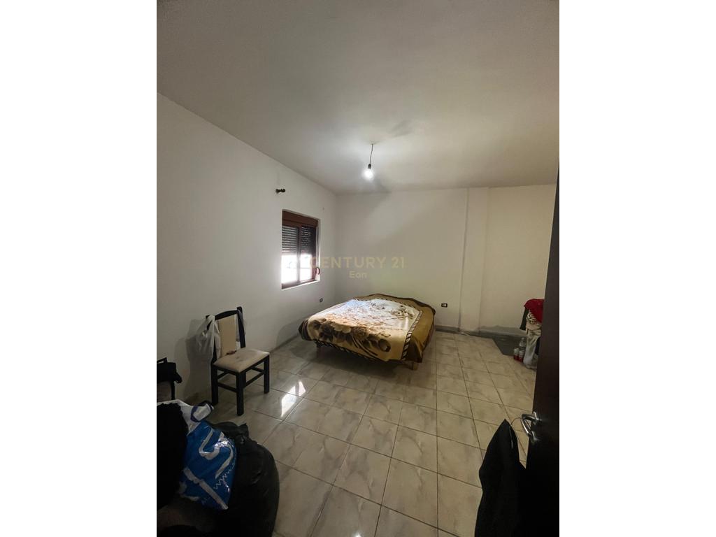 Godinë Shtepi Private Në Shitje në Shkozet, Durrës - 80,000€ | 60 m² 2