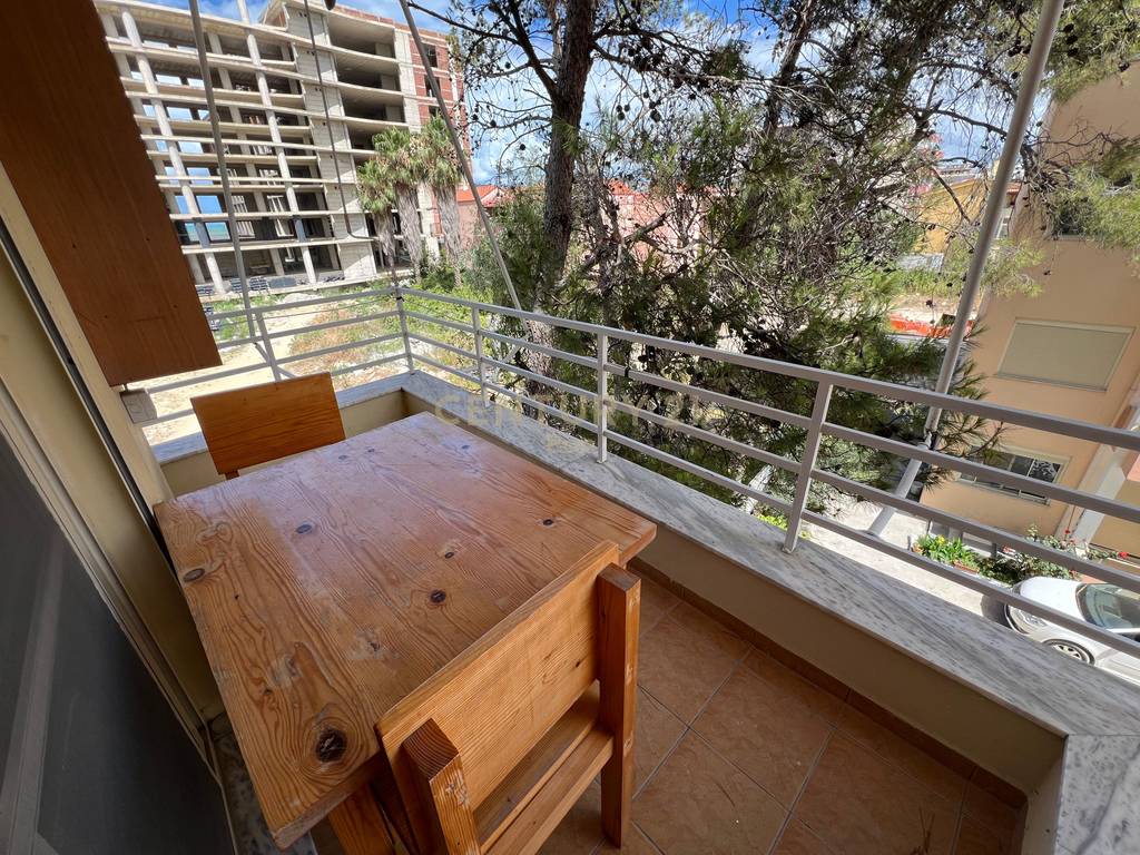 Apartament 1+1 Me Qira në Malin i Robit ! 2