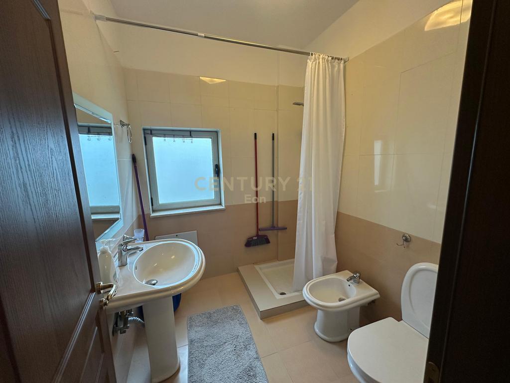 Apartament 1+1 me verande Pamje Deti Për Shitje në Currila, Durrës ! 4
