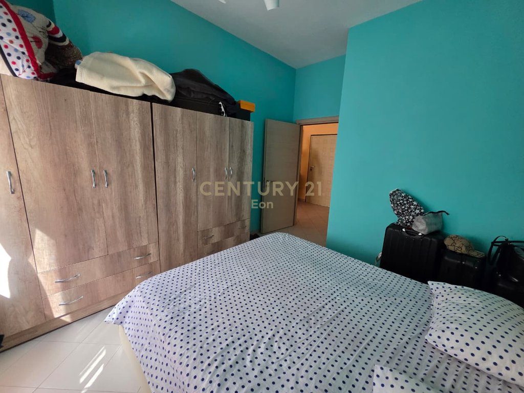 Apartament 1+1 Me Qira në Plazh Stacioni i parë, Durrës ! 2