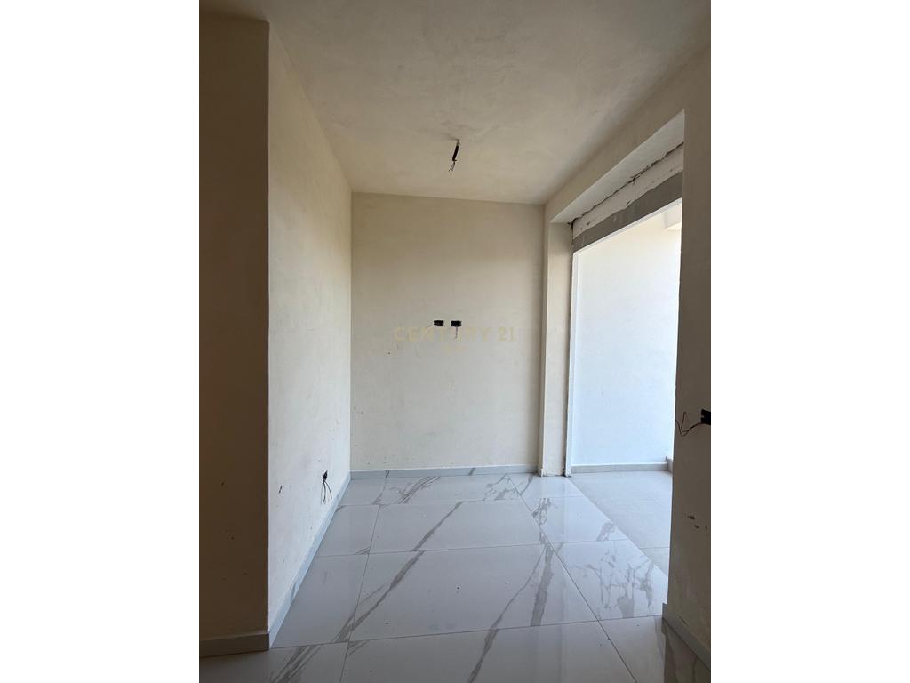 SHITET SUPER APARTAMENT 1+1 TEK MALI ROBIT ! 3