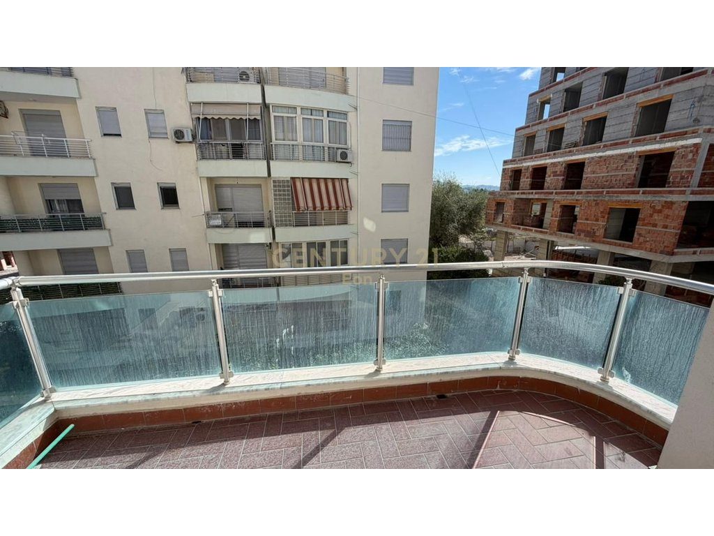 APARTAMENT 1+1 PER SHITJE NE GOLEM ! 2