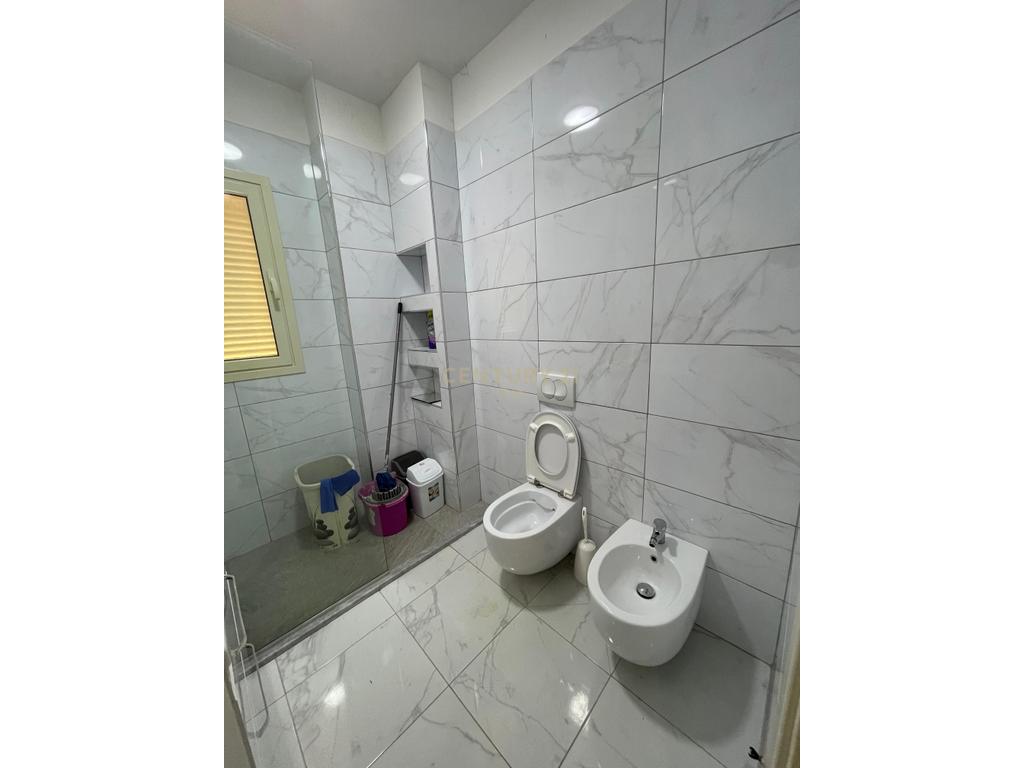 Apartament 2+1 me Qira te Pernoca, Durrës !!! 2