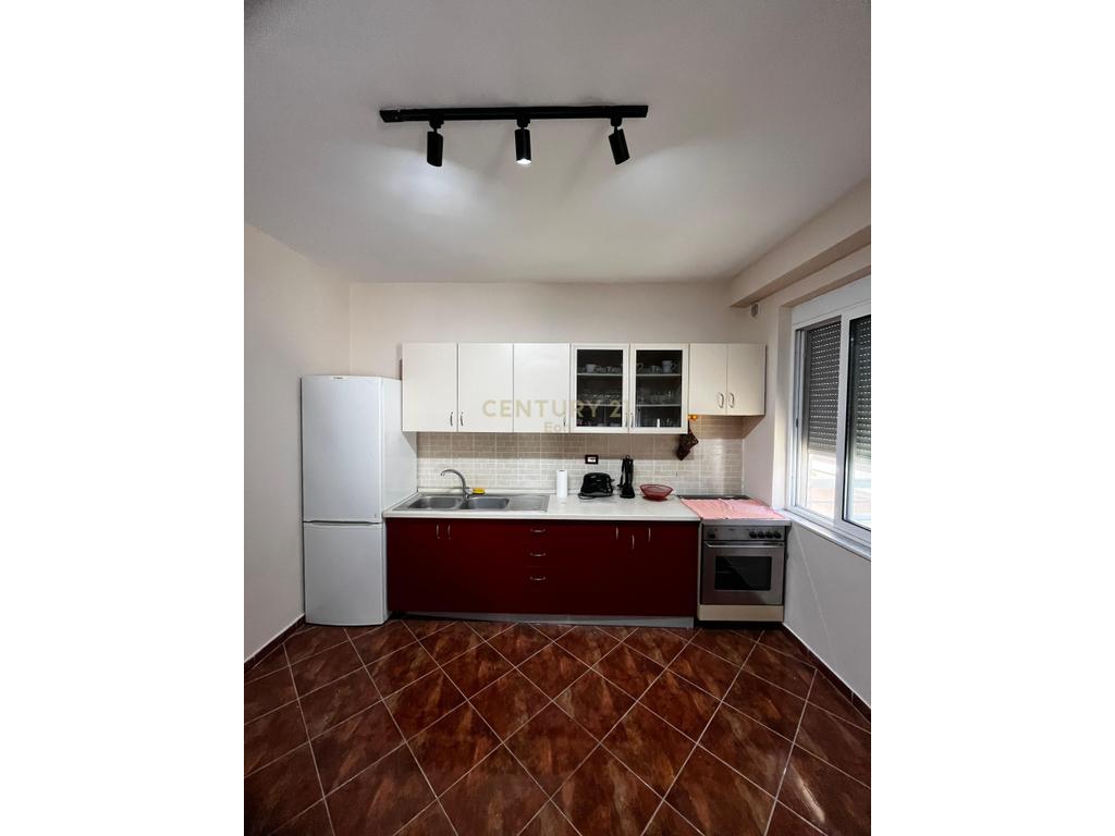 Apartament 1+1 Për Shitje në Shkëmbin e Kavajës, Durrës ! 3