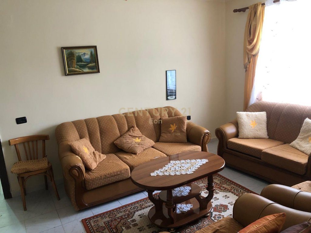 SHITET APARTAMENT KATI 0, 1+1 TEK CEZMA FERRES PRANE ZONES SE CURRILAVE NE DURRES ! 2
