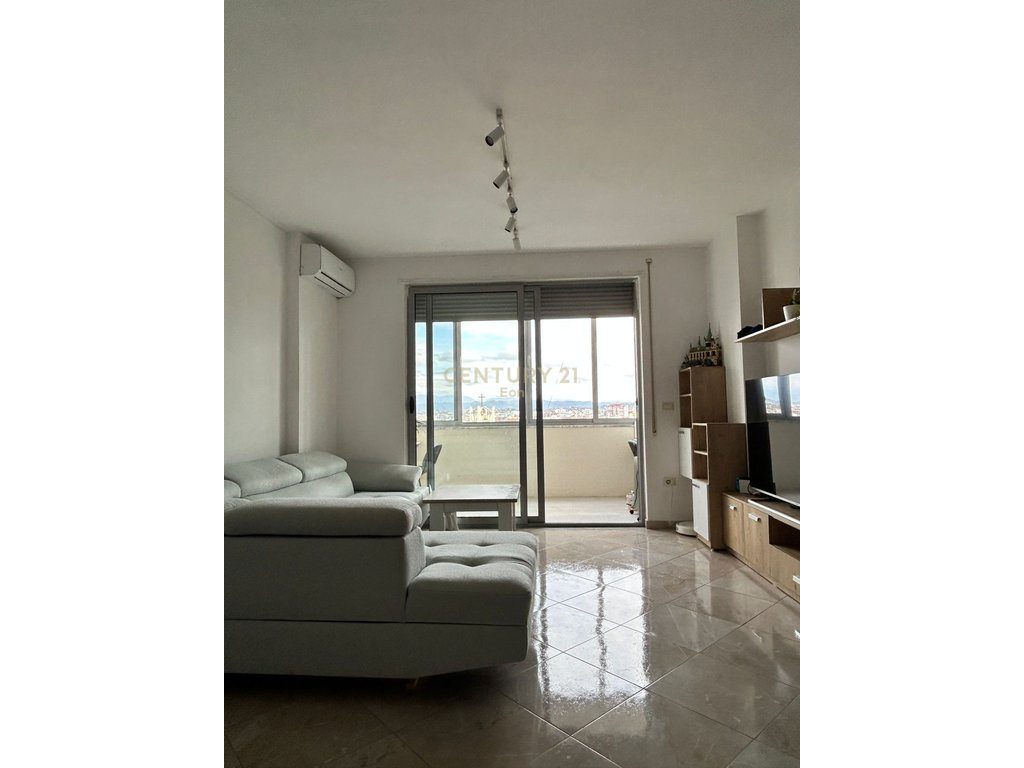 SHITET APARTAMENT 2+1+2 , DURRES ! 4