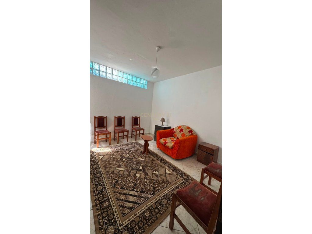 Apartament 2+1 Me Qira në Drejtoria e Policisë, Durrës ! 2