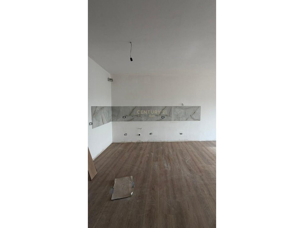 SHITET APARTAMENT 1+1 NE REZIDENCEN EON , GOLEM !