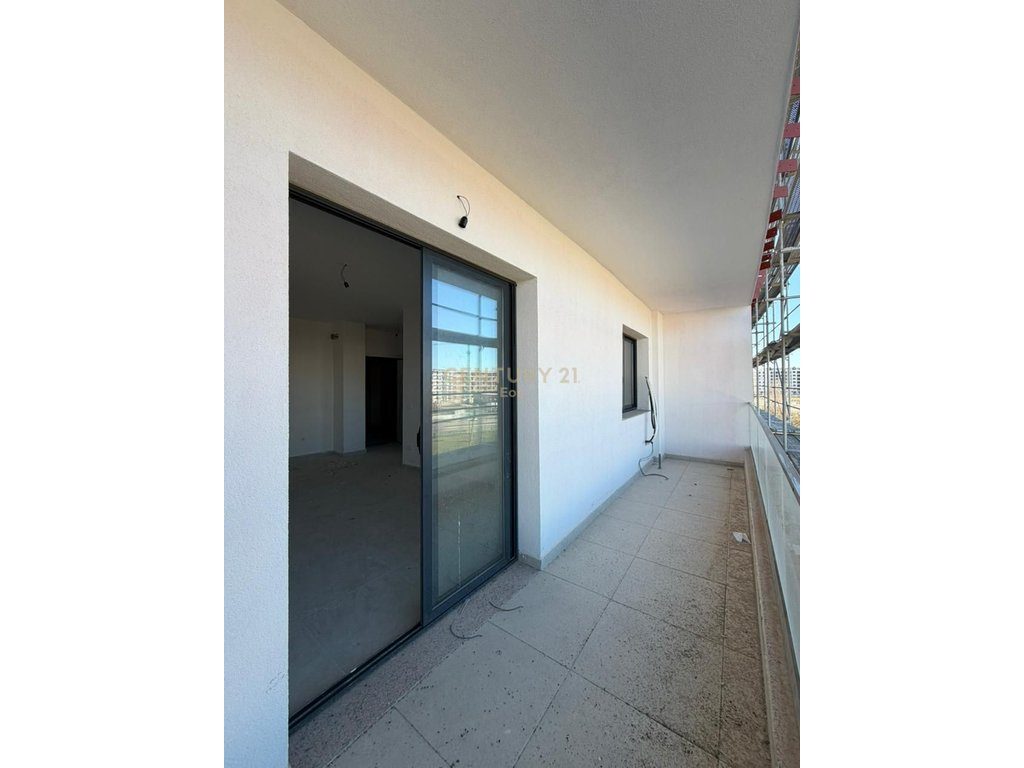 APARTAMENT 1+1PER SHITJE I NDARE NE 2 GARSONIERE, TEK REZIDENCA EON ,NE GOLEM! 3