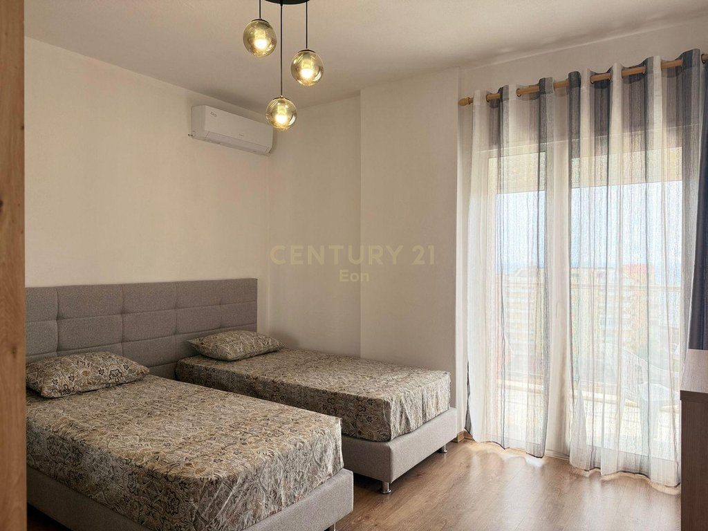 Apartament 2+1+2 Me Qira me Pamje Deti, Vollga Durrës - 900€ | 100 m² 3