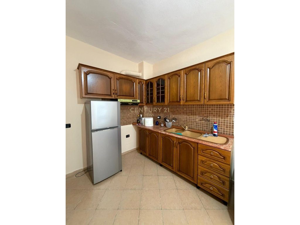 Apartament 1+1 Në Shitje në Mali i Robit, Durrës ! 3