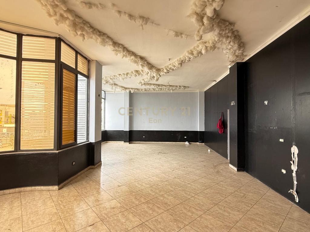 Ambient Komercial Me Qira në Shkozet, Durrës - 500€ | 265 m² 2