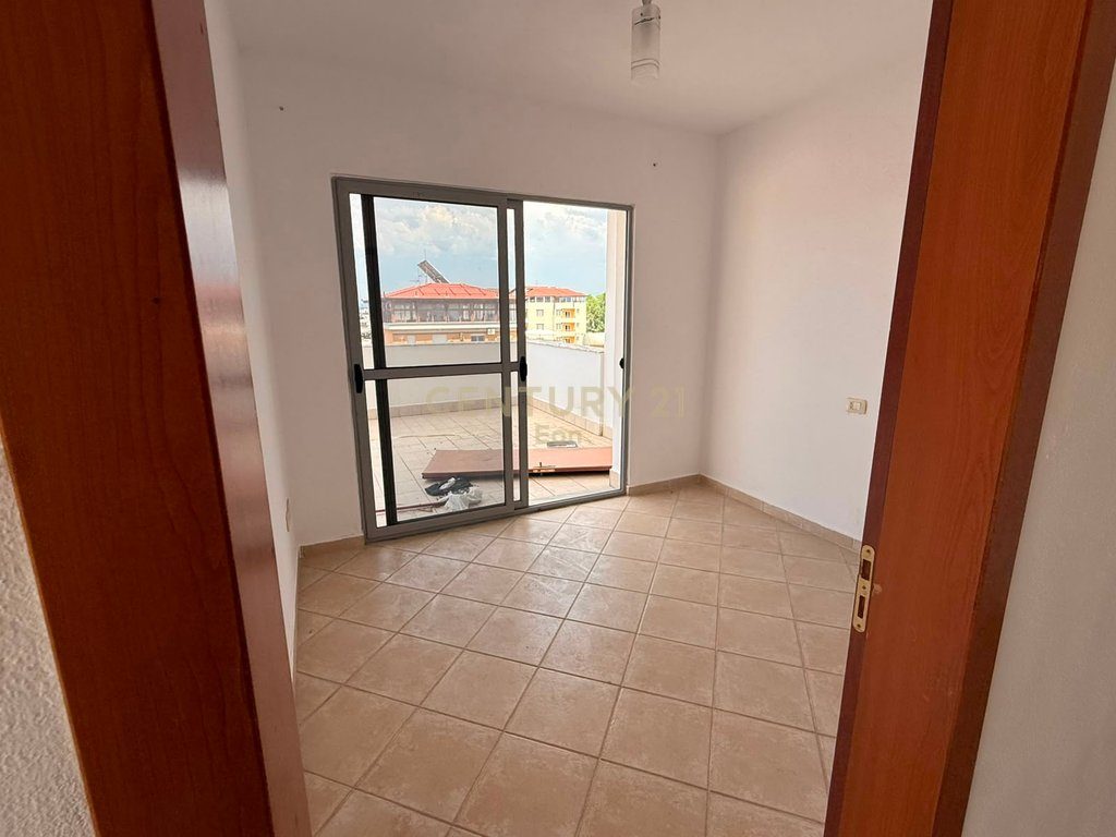 Apartament 2+1 Në Shitje në Plazh, Durrës !