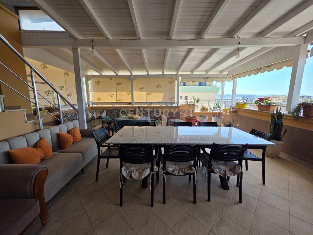 Penthouse ne Shitje, Durres Lagja Nr. 6 ! 2