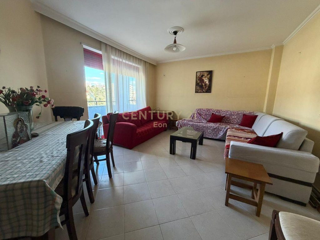 Shitet Apartament 2+1+2 me Pamje Deti ne Vollga, Durrës ! 4