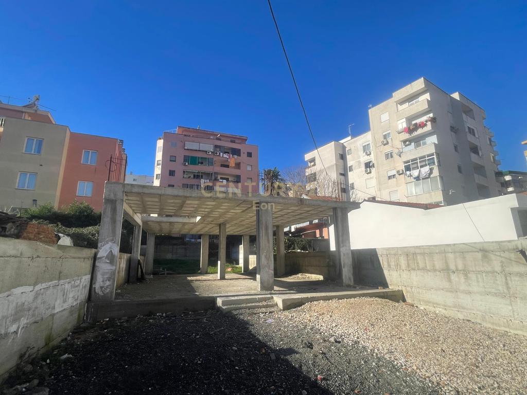 Tokë për Shitje me Leje Ndërtimi tek Rrugica e Kuminit, Durrës ! 3