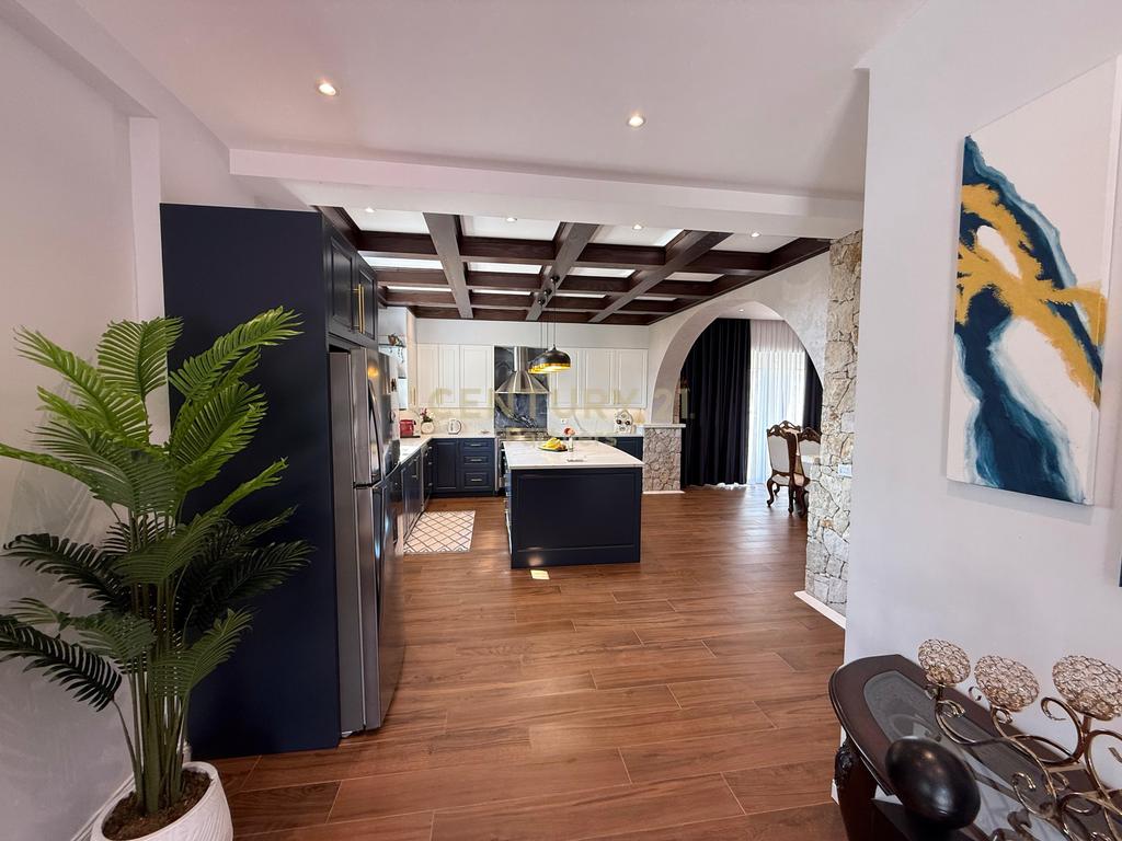 ELITE VILLA FOR SALE IN LINZ – DAJT! 3