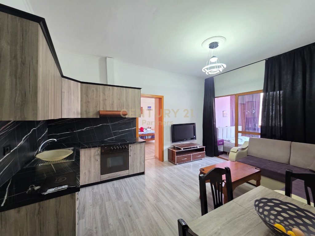 2+1 Apartment For Sale in Kombinat, near the Cabej buildings - €115,000 | 72 m²