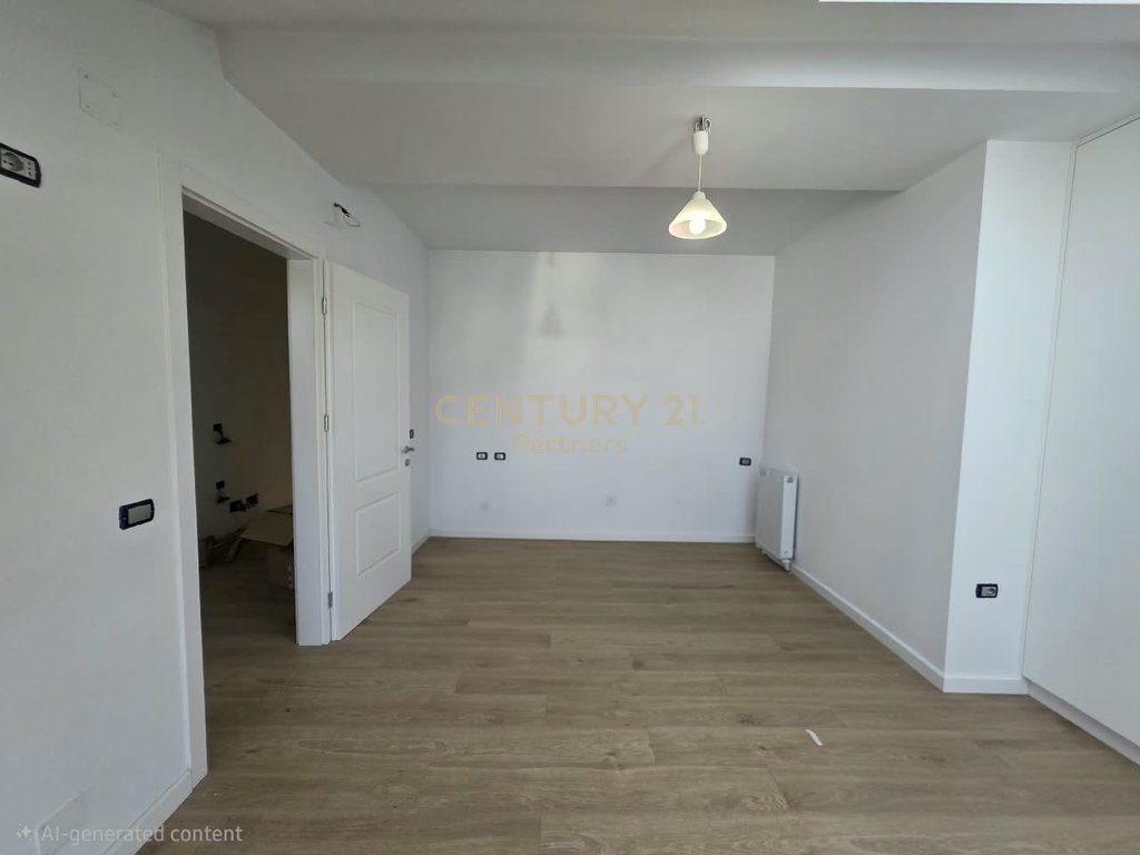 DUPLEX APARTMENT 2+1+2 + PARKING SPACE FOR RENT ABOVE THE OVERPASS OF THE PARSI MUNICIPALITY