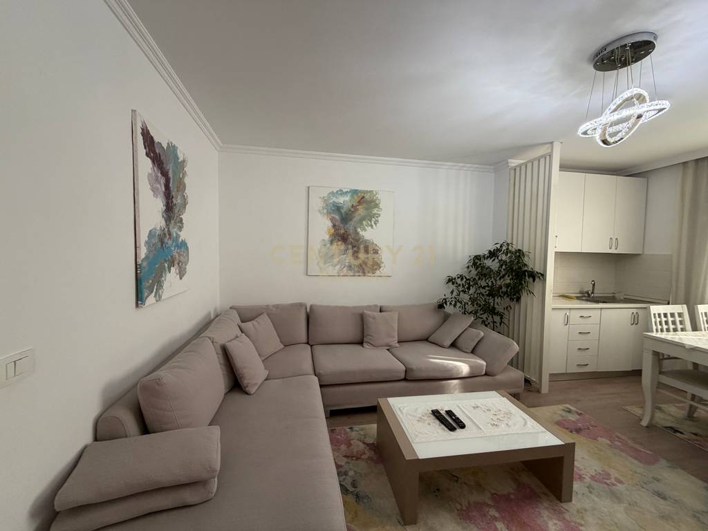 SHESIM APARTAMENT 2+1 NE KINOSTUDIO!