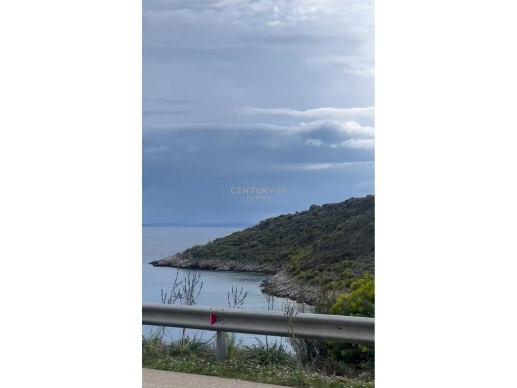 Single stone land in the first row in Porto Palermo, Vlore!