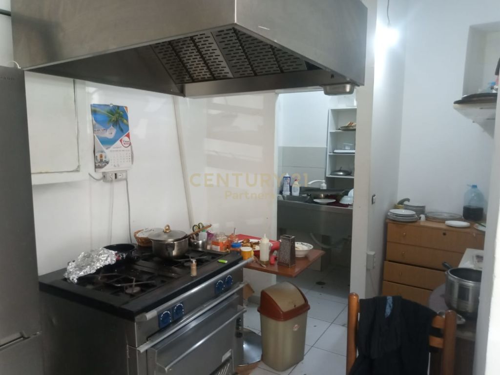 SALE OF "CANTEEN" BUSINESS WITH LARGE CUSTOMERS 3