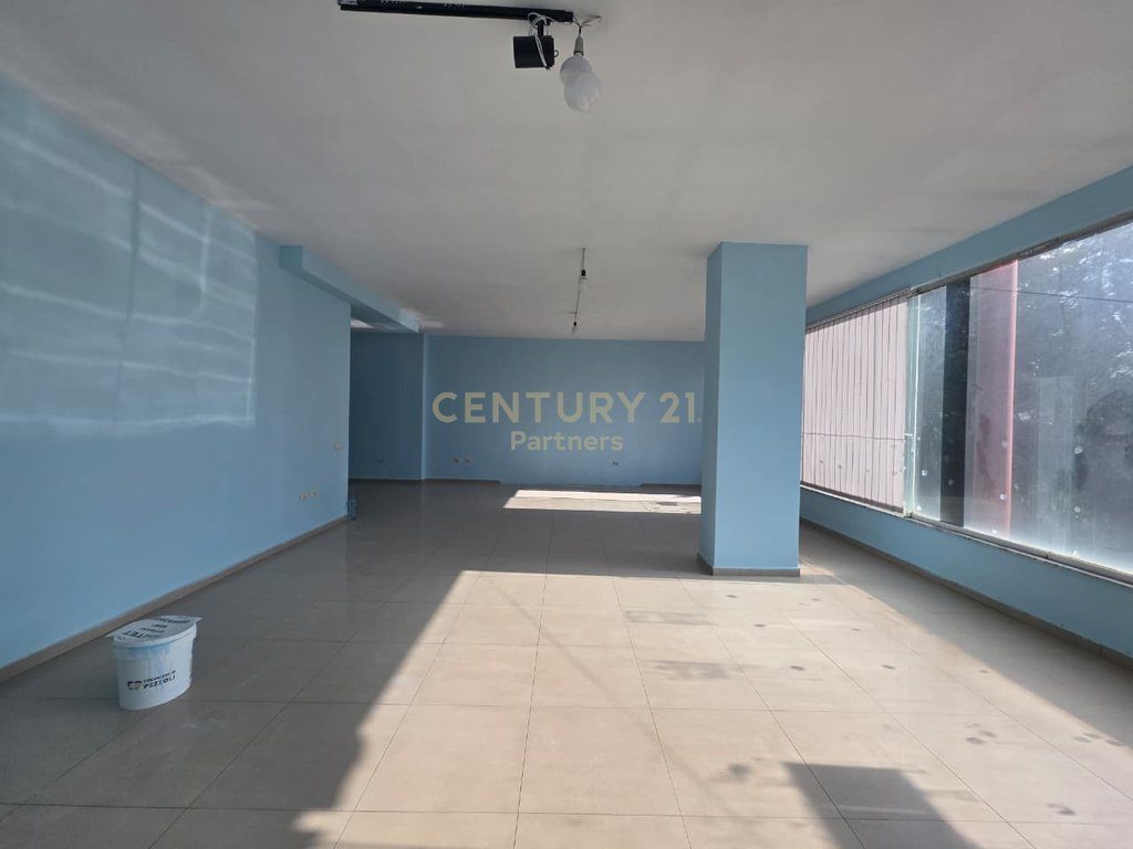 Commercial Space For Sale at Willson Square, Dinamo Stadium, New Tirana - 163 m² 3