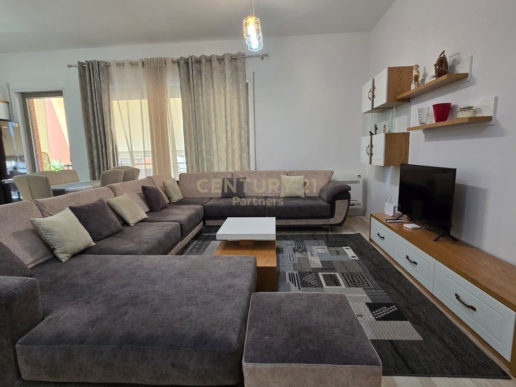 FOR RENT 2+1+2 APARTMENT IN THE DELIJORGJI COMPLEX