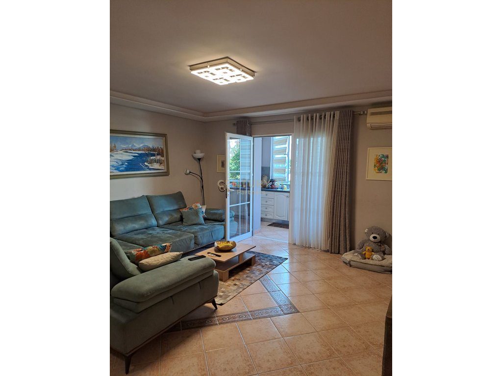 Apartment for sale 2+1+2 at Vasil Shanto 3