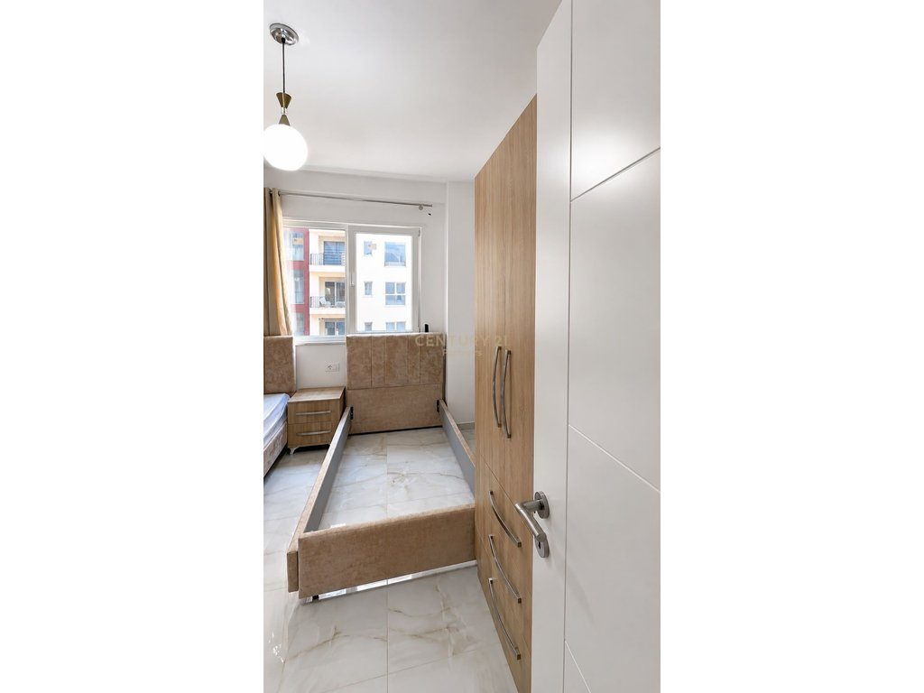 APARTMENT 2+1+2 + PARKING SPACE FOR RENT AT COMPLEX E88, LAPRAKË 2