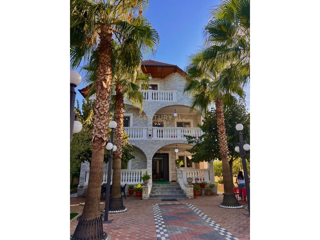 ‼️ 3-STOREY VILLA FOR SALE NEAR UNIVERS CITY ‼️
