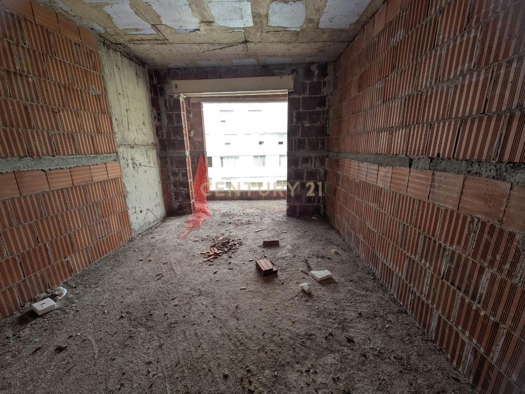 APARTMENT 2+1+2 FOR SALE ON JORDAN MISJA STREET, TIRANA 2
