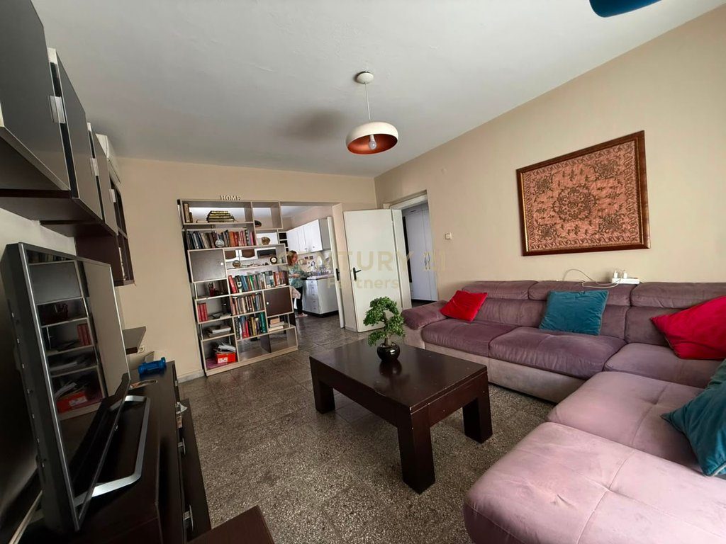 APARTMENT 2+1 FOR RENT OPPOSITE DELIJORGJI 2