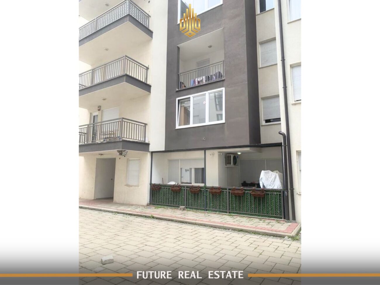 Banesë me QIRA – 1 dhomë gjumi – Prishtinë – Rruga C – mbrapa Royal Mall.