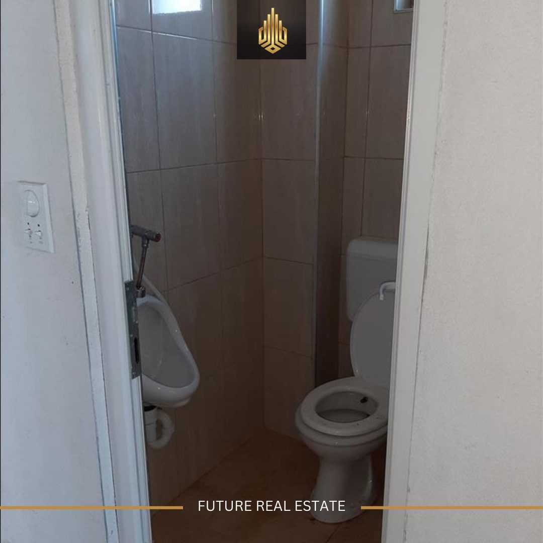 Lokal me QERA/564m² 4