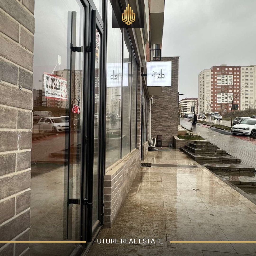 Lokal me QERA/58m² 2