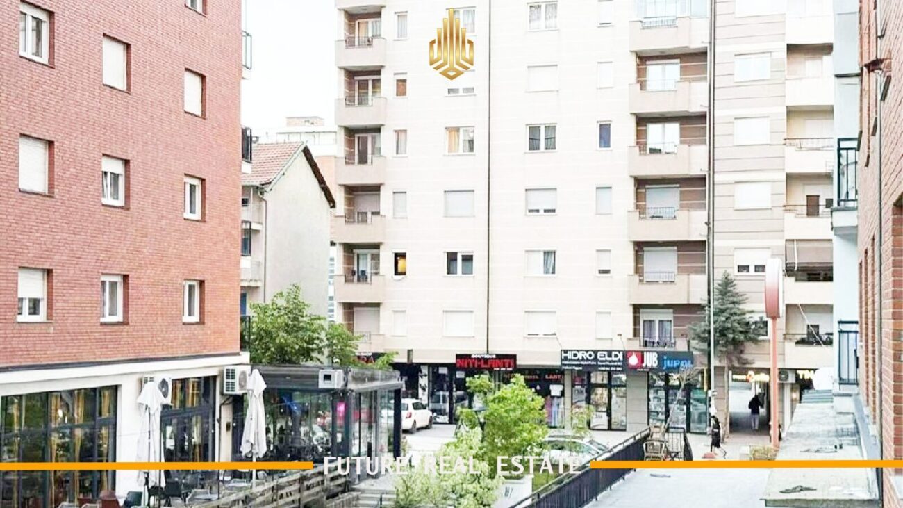 Banesë me QIRA - 2 dhoma gjumi + garazh – Lagjja e Spitalit/Muharrem Fejza.