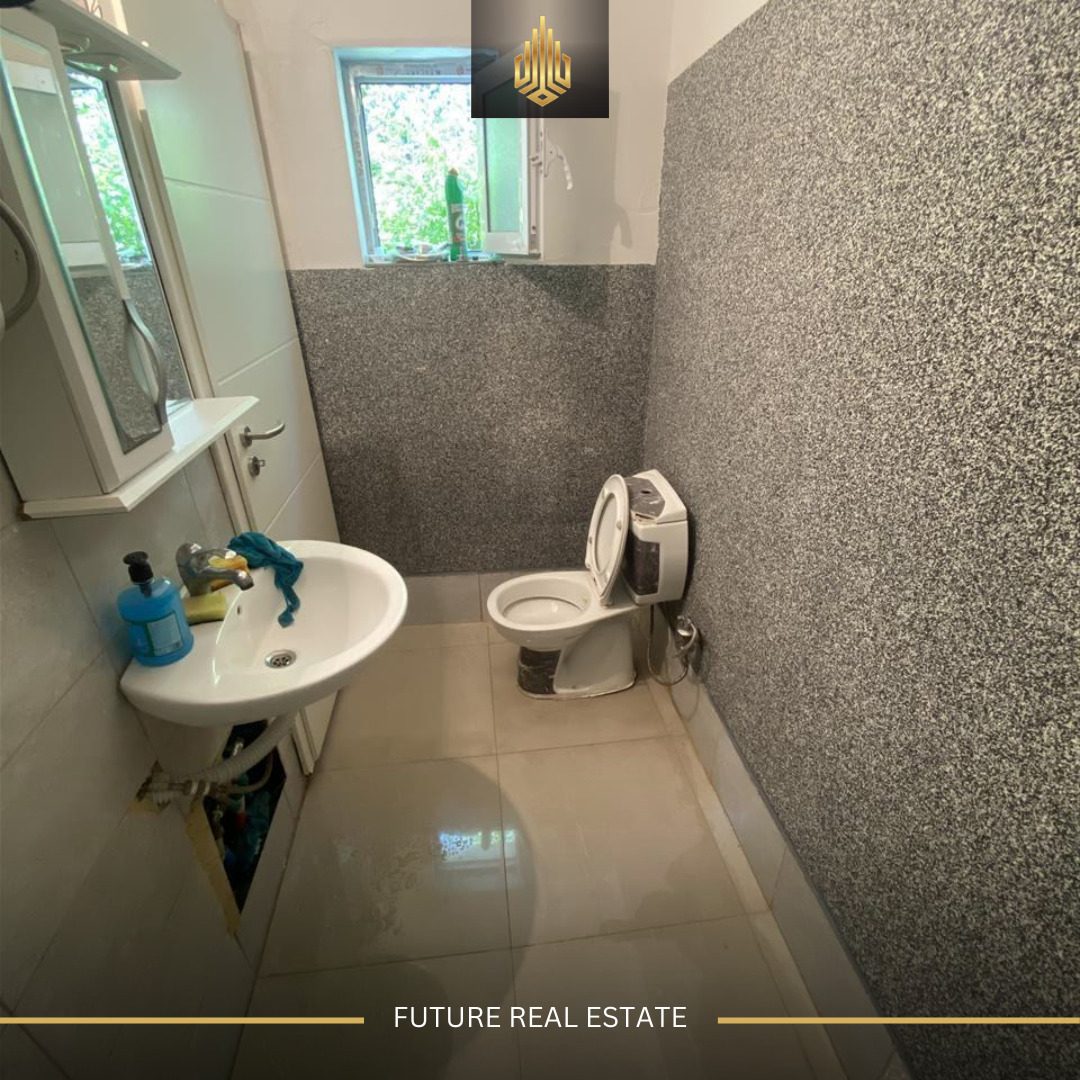 Shtëpi me QERA/80m² 4