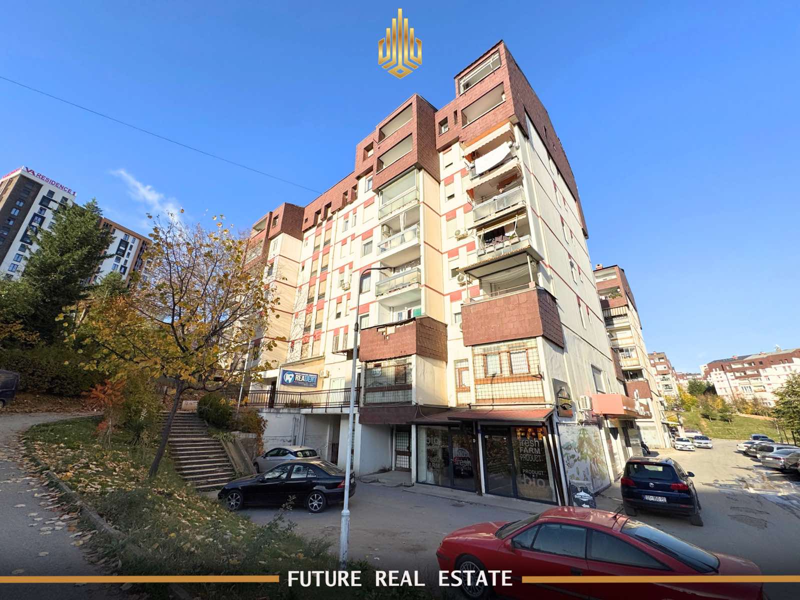 Banesë në SHITJE – 1 dhomë gjumi – Prishtinë – Bregu i Diellit – Rr. “Xheladin Hana”, te Banesat e Bardha, afër rrethit të Vives