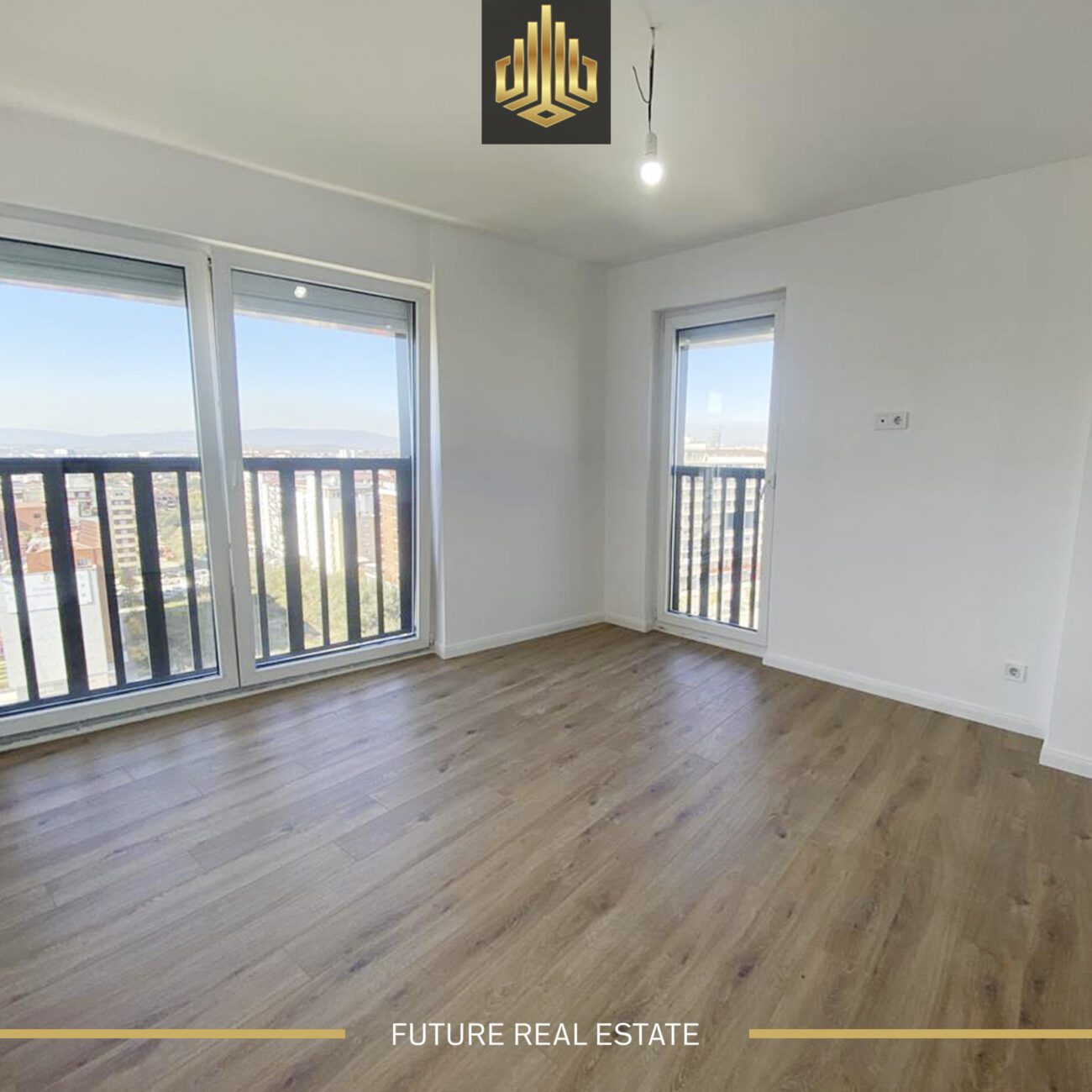 Penthouse me QIRA/140m2 2