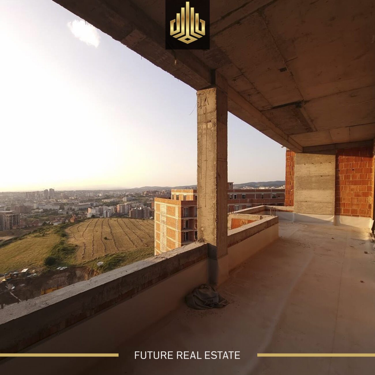 Penthouse në SHITJE/204m2 4