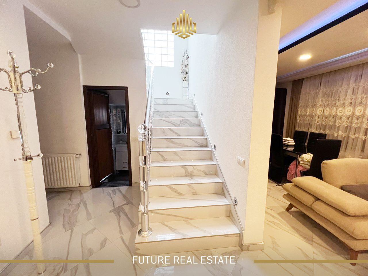 Shëpia në SHITJE/200m2