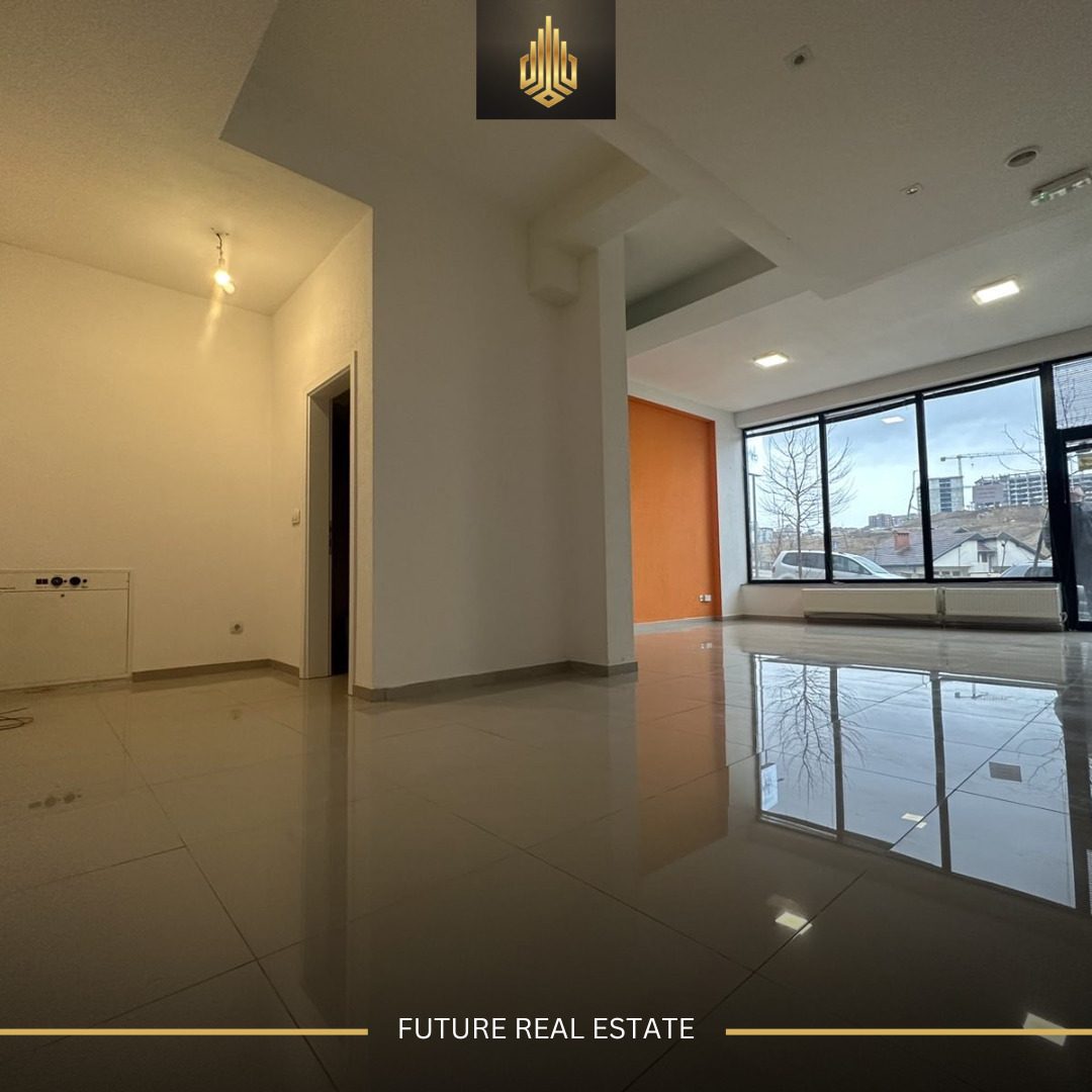 Lokal me QERA/58m² 4