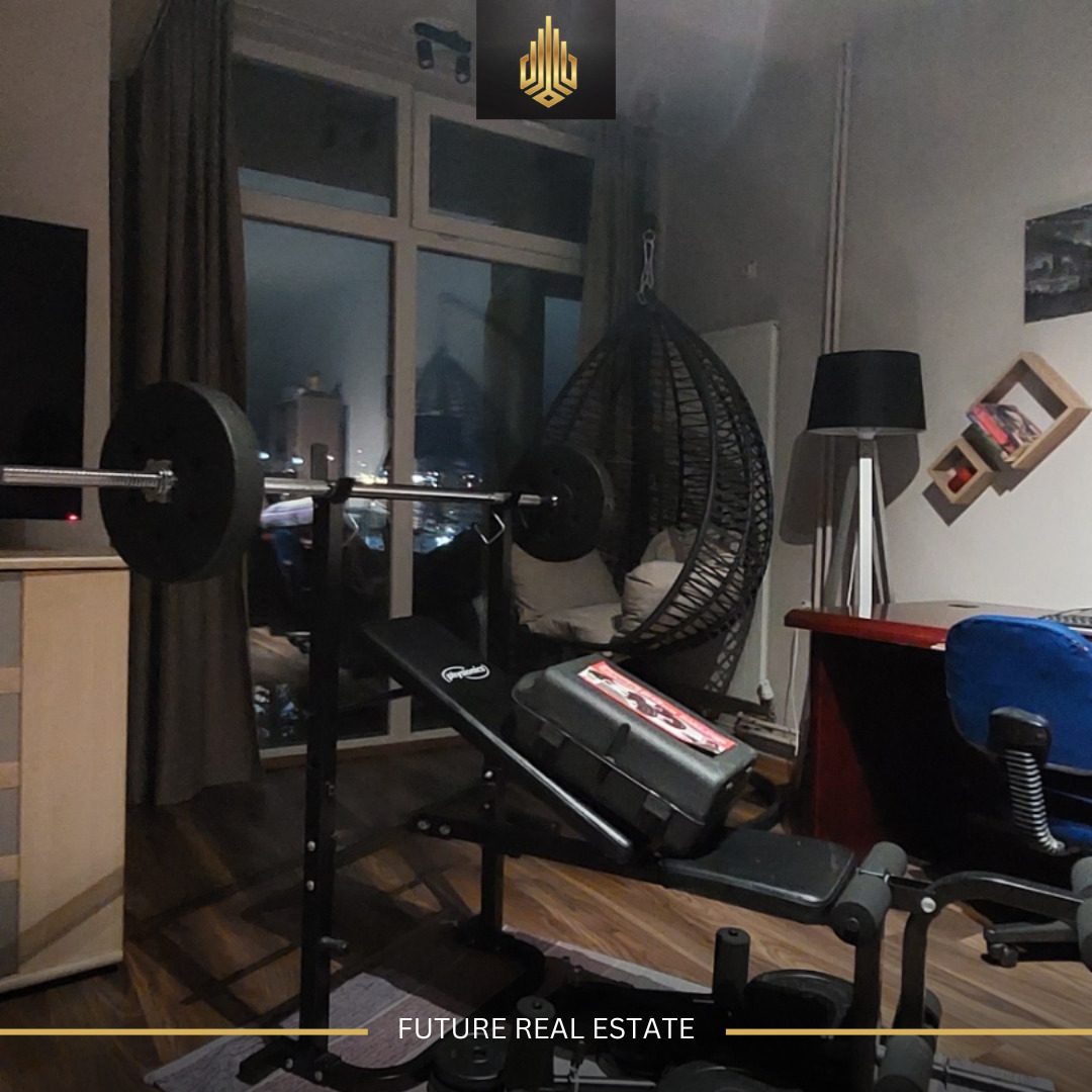 Banesë me QERA/180m² 4
