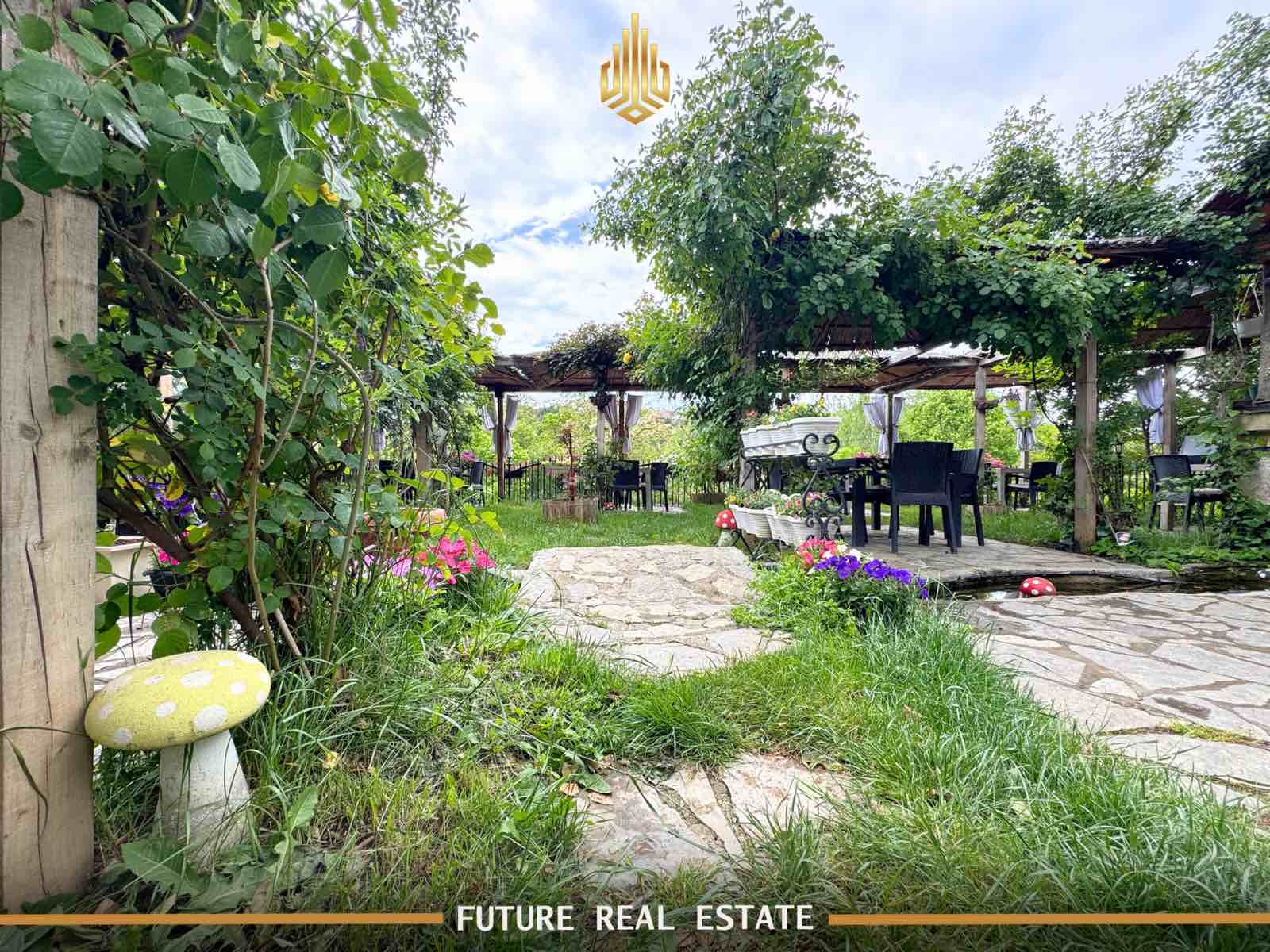 Restaurant ME QERA – Prishtinë – Tauk Bahçe 4