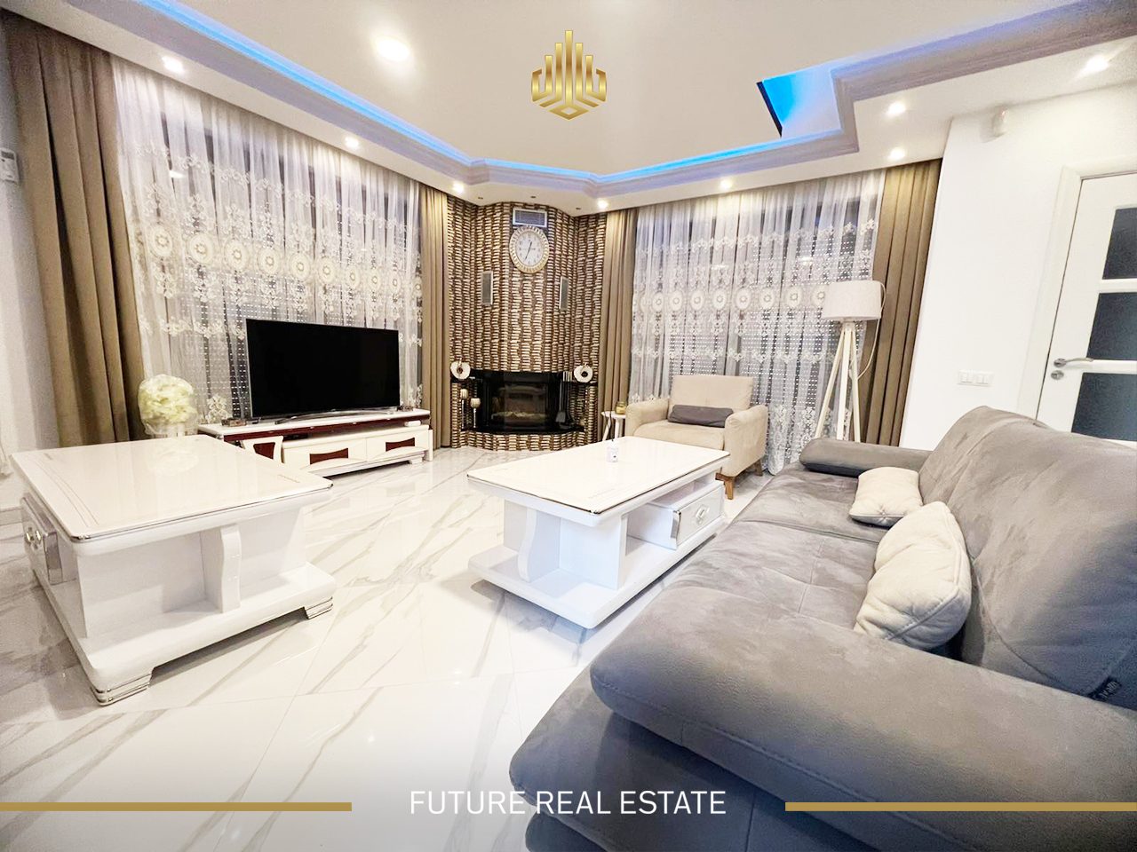 Shëpia në SHITJE/200m2