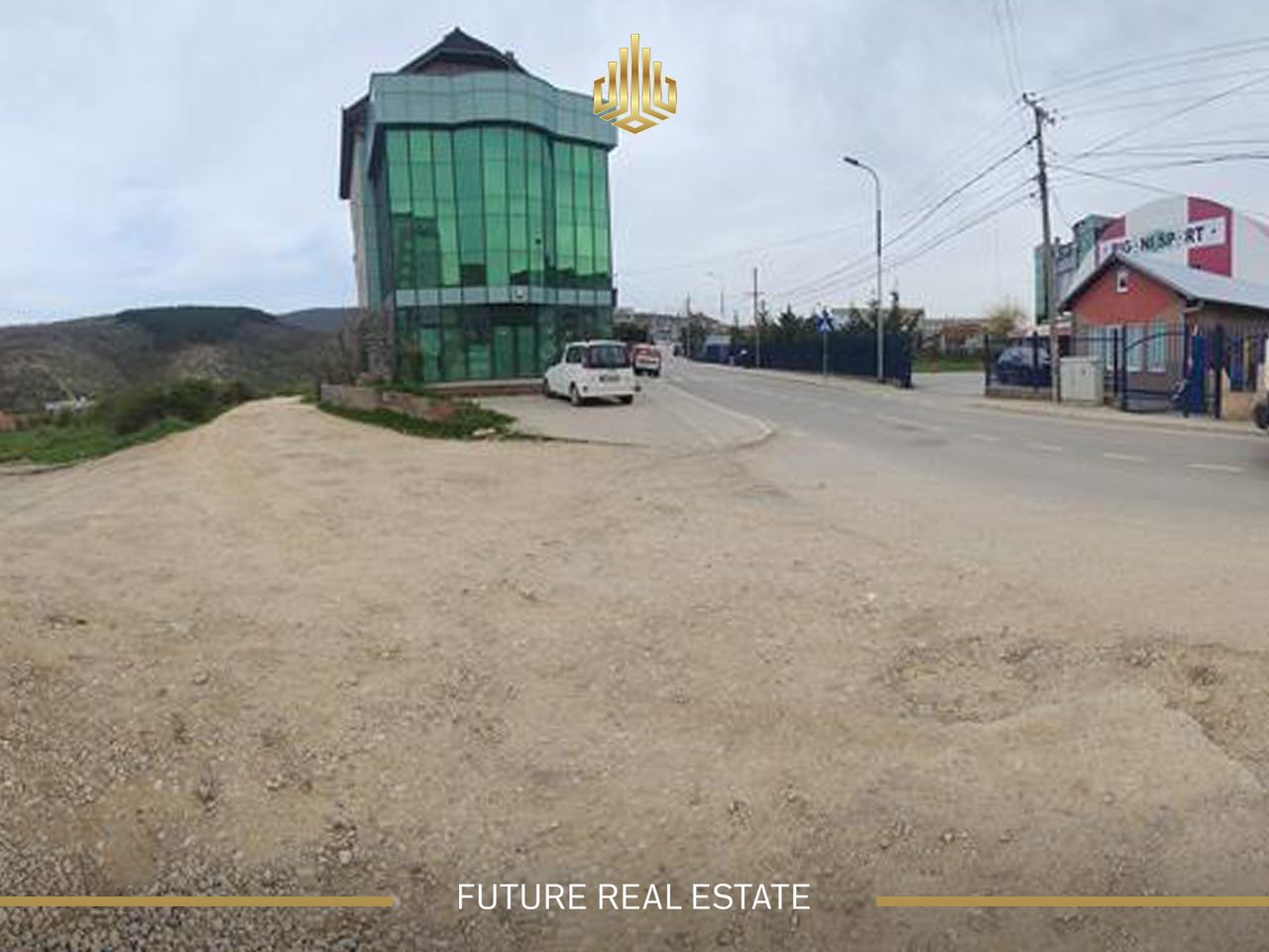 Shtëpia me QIRA/520m2 3